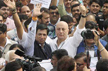 Anupam Kher leads march against ’awards wapsi’, meets president